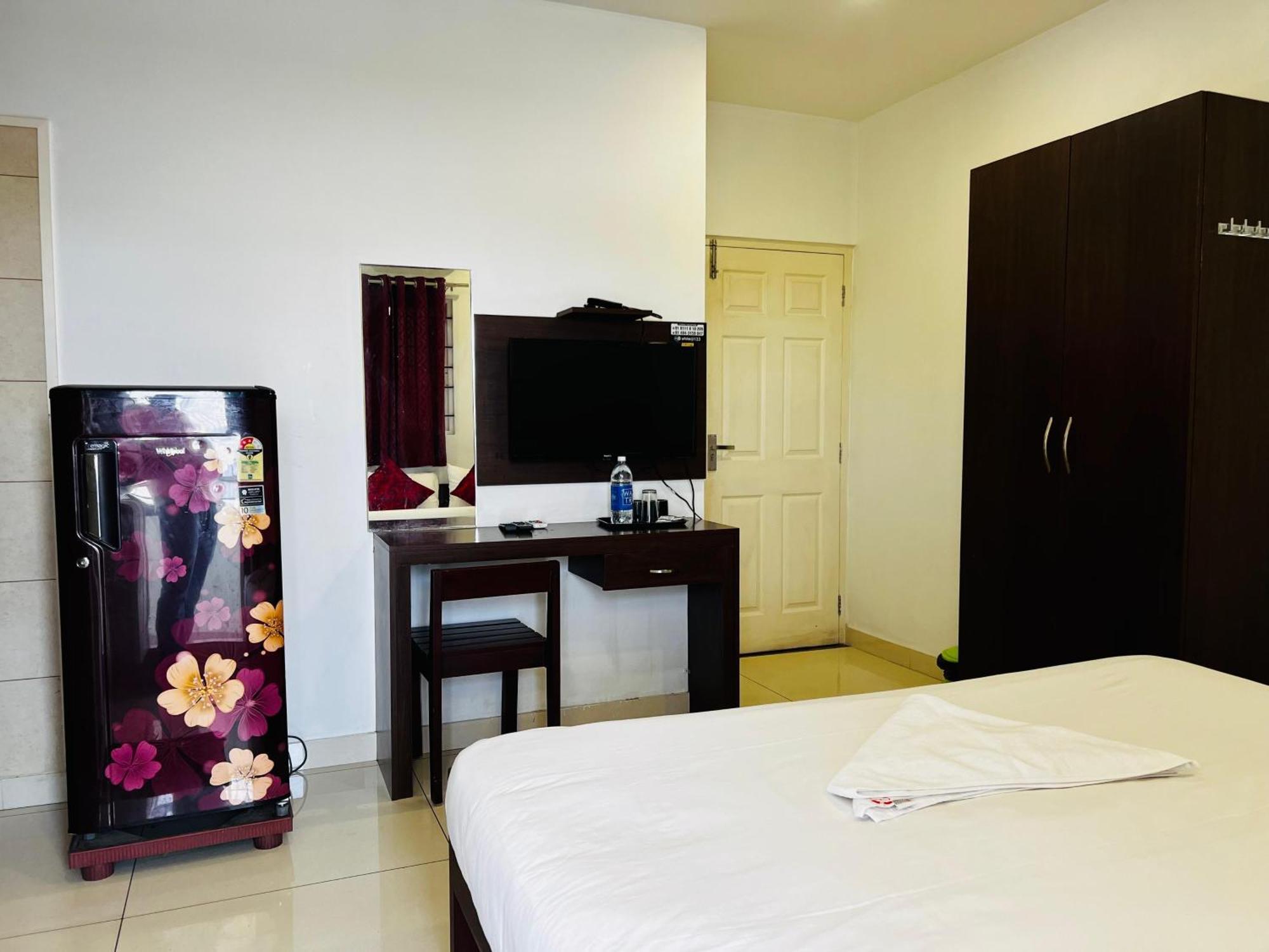 White House Inn Kochi エクステリア 写真